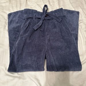 Abercrombie and Fitch (NWT) |Corduroy| paper bag belted pant | size 26(2)